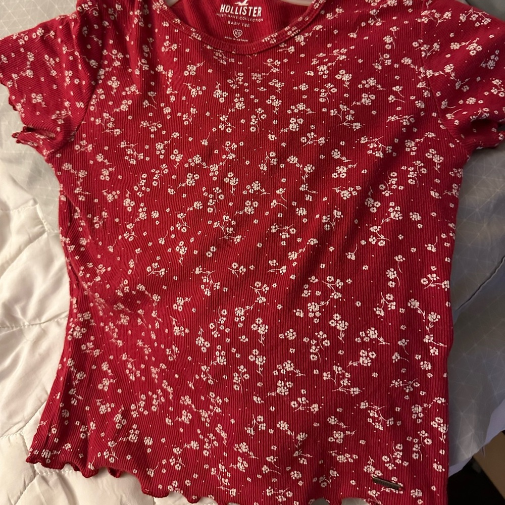 Hollister crop top